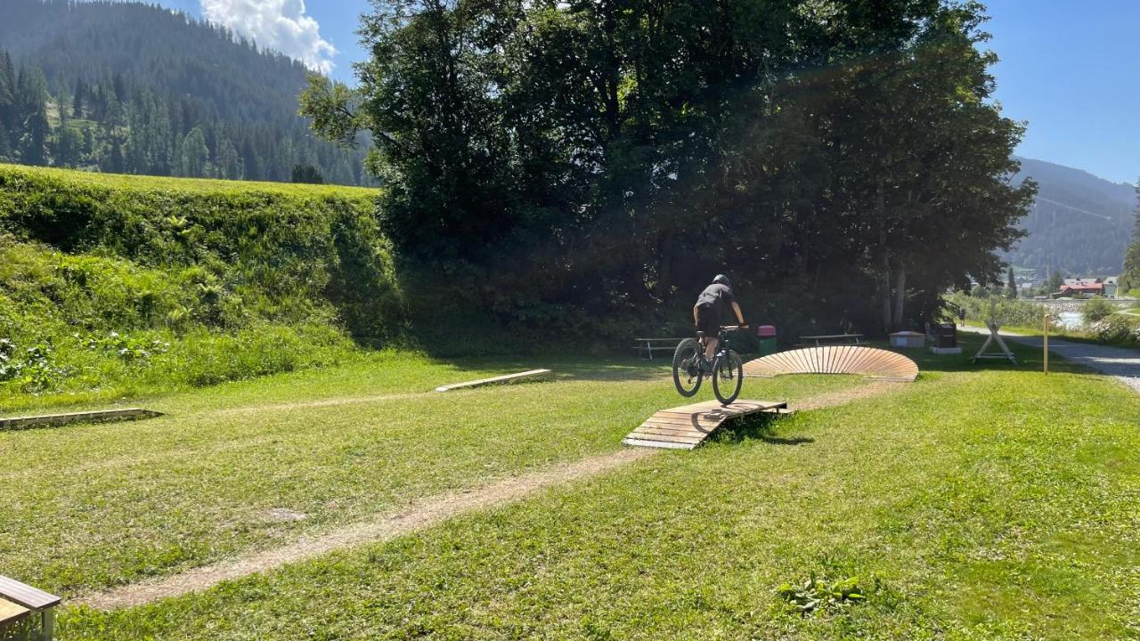 Ferienwohnung Mit Idyllischer Aussicht Klosters Ngoại thất bức ảnh